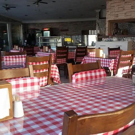 卡姆利科斯克公寓酒店