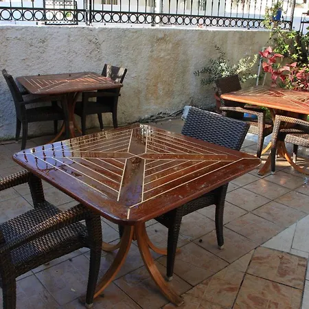 Camlikosk בית הארחה 3*